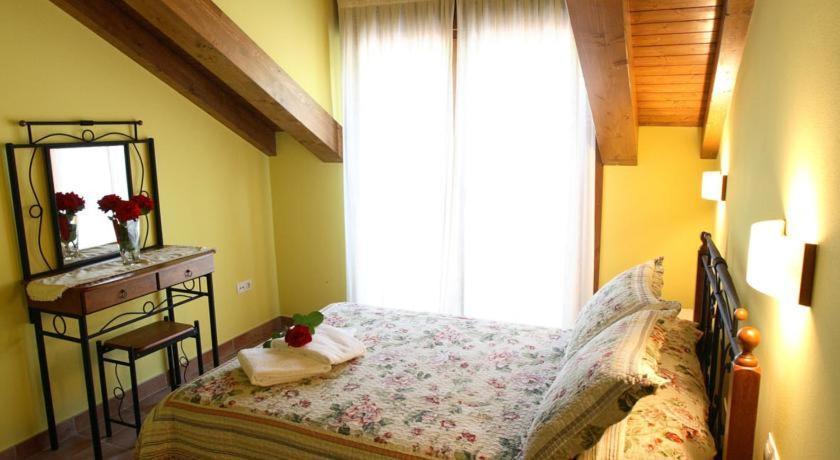 Apartamentos Rurales La Vina Cangas de Onis Exterior photo