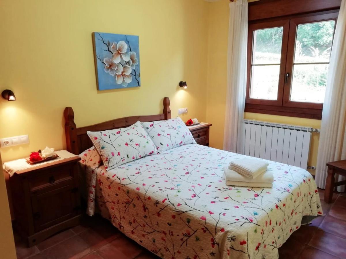 Apartamentos Rurales La Vina Cangas de Onis Exterior photo