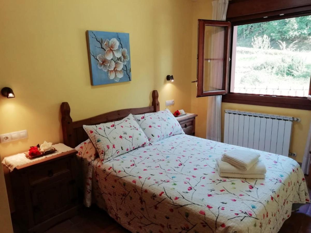 Apartamentos Rurales La Vina Cangas de Onis Exterior photo